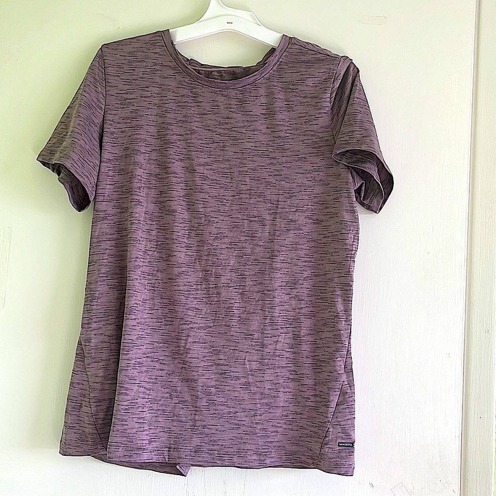 Mondetta purple T-shirt woman’s small